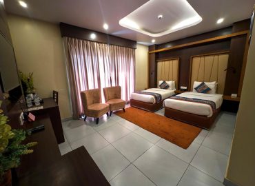 deluxe twin room image